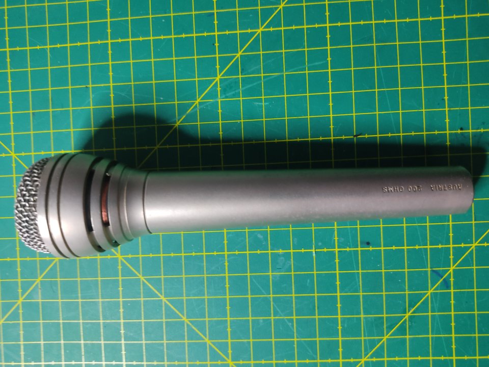 Akg D 125 Micrófono dinámico