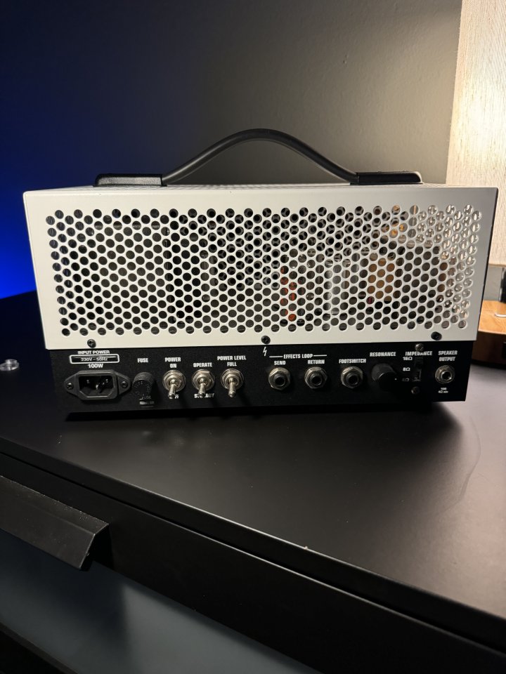 EVH 5150 III Lbx II 15 watts