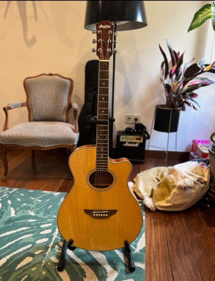 Guitarra electroacústica Baffin