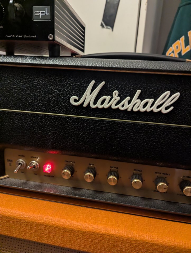 Marshall 1987x (2 masters Mod). (Cambio por guitarra)