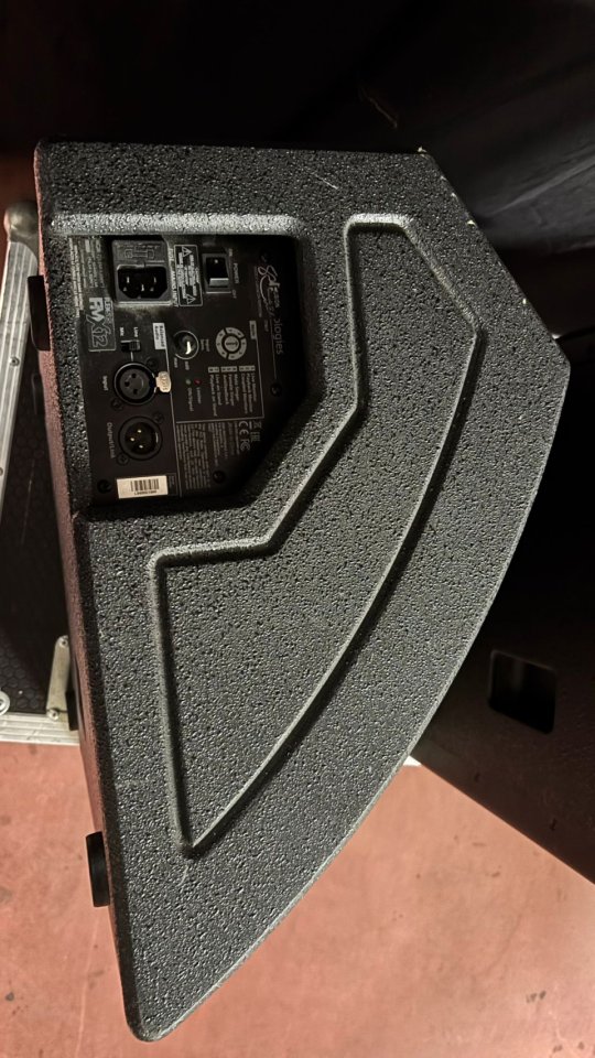 Monitor Flexys FMX12 dB technologies