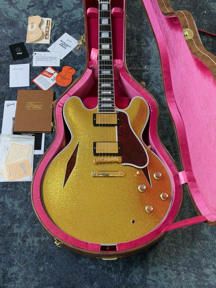 Gibson ES-355 1959 Reissue Gold Sparkle (Cambio) de segunda mano · Foto 2 de 9 · Madrid · 5500 €
