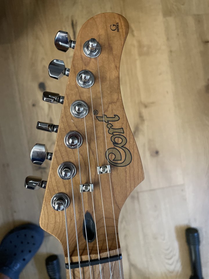 Cort G250 SE de segunda mano · Foto 2 de 5 · Gipuzkoa · 200 €