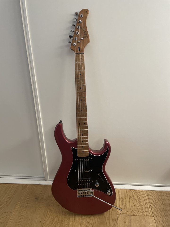 Cort G250 SE de segunda mano · Foto 3 de 5 · Gipuzkoa · 200 €