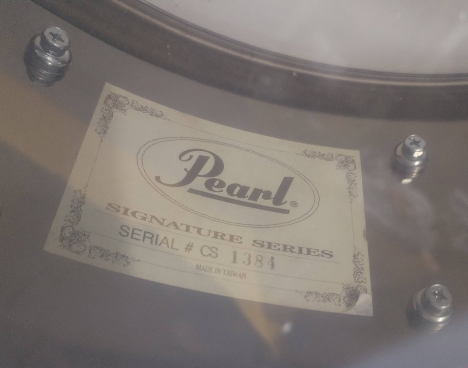 Caja PEARL Chad Smith Signature de segunda mano · Foto 10 de 10 · Barcelona · 199 €