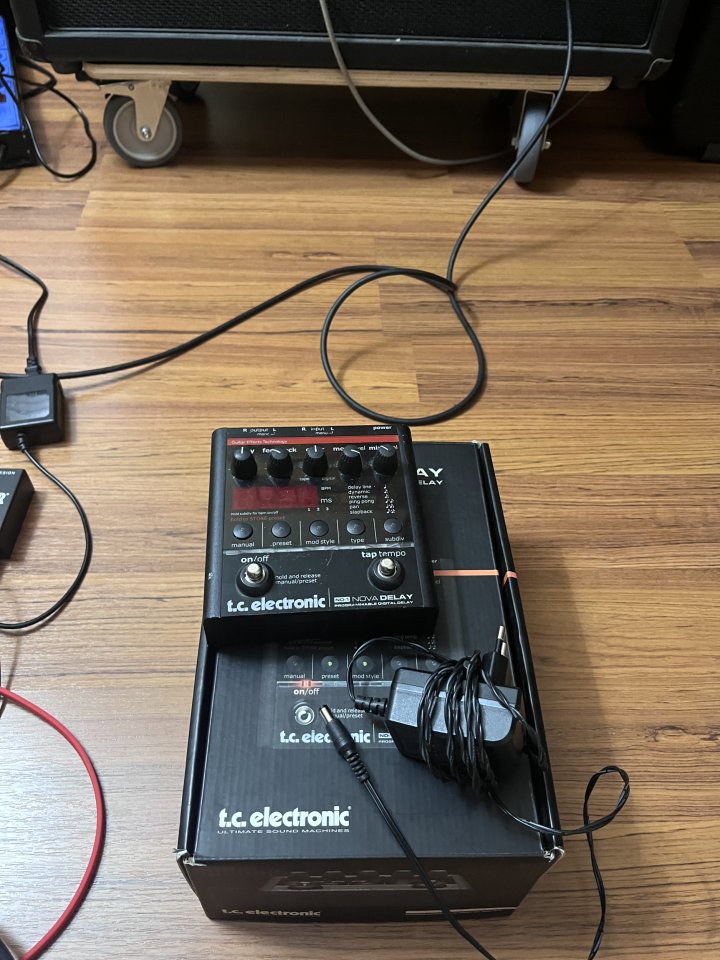 TC electrónic nova Delay