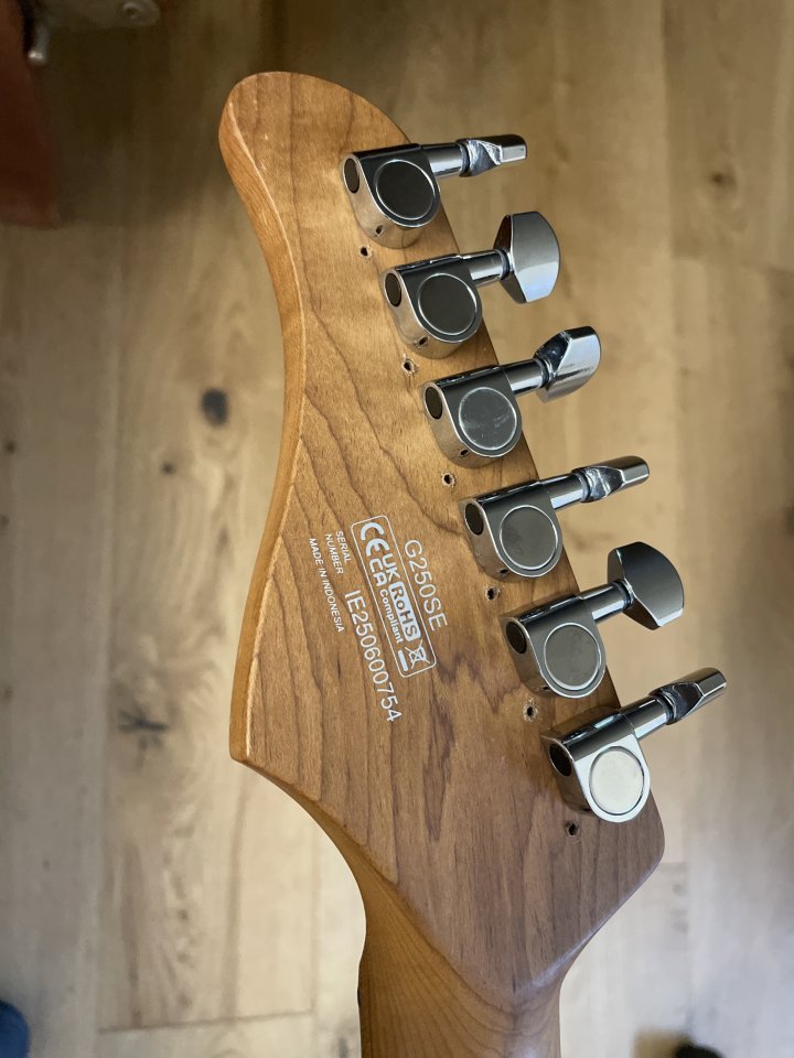 Cort G250 SE de segunda mano · Foto 5 de 5 · Gipuzkoa · 200 €