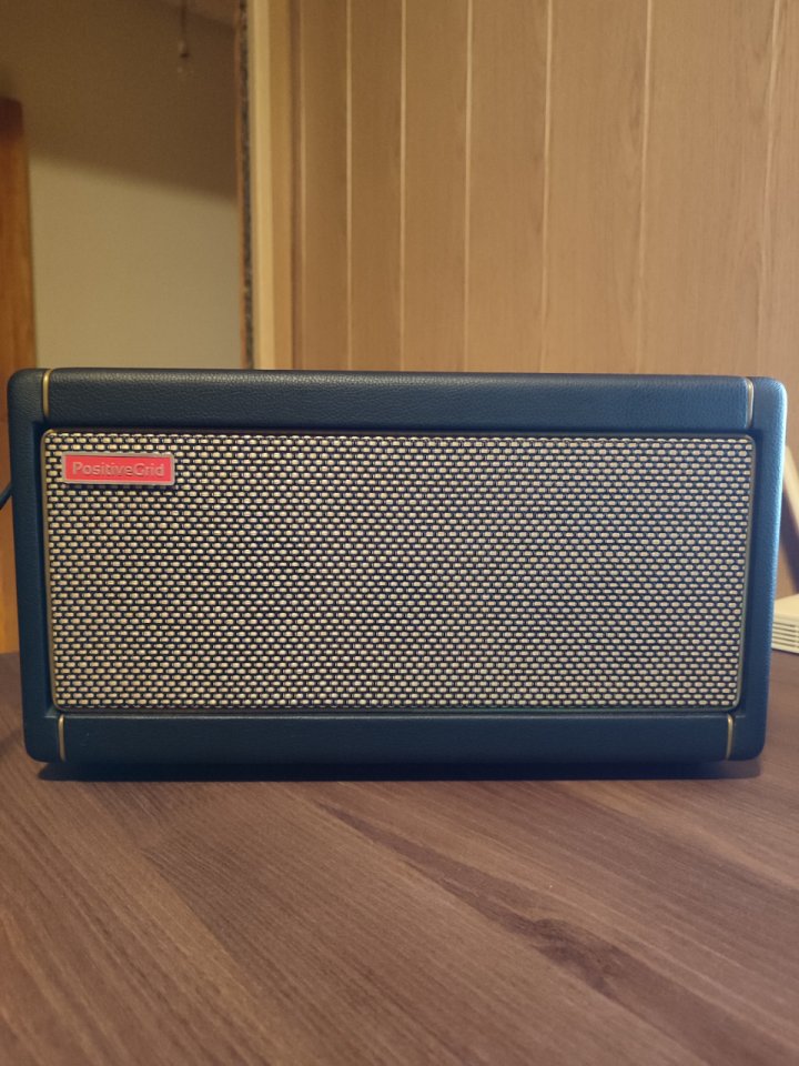 Positive Grid Spark 40W + Funda de segunda mano · Foto 3 de 5 · Murcia · 180 €