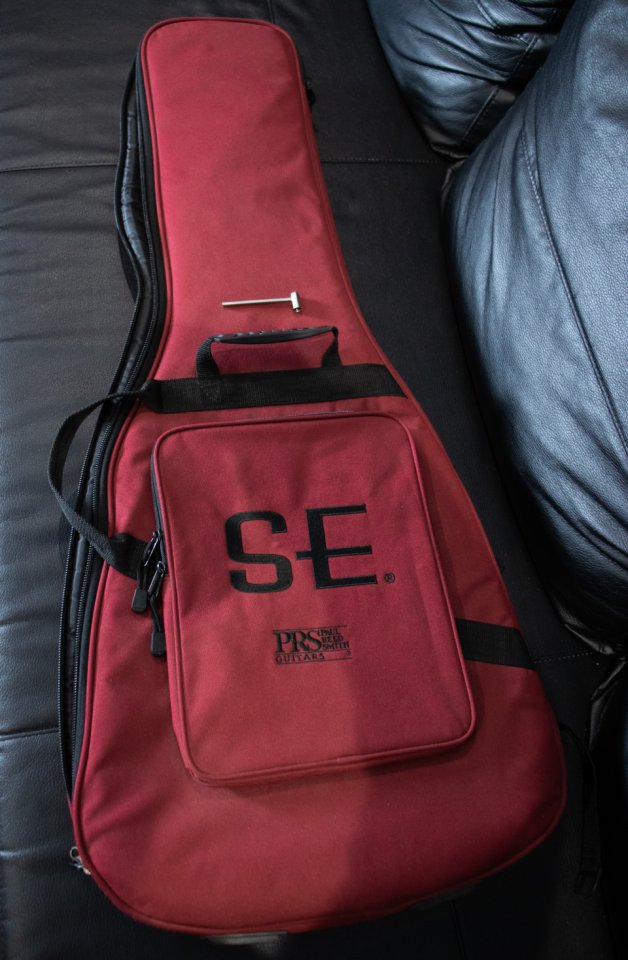 PRS SE Torero 2010 - Scarlet Red c/ extras - primer año de producción