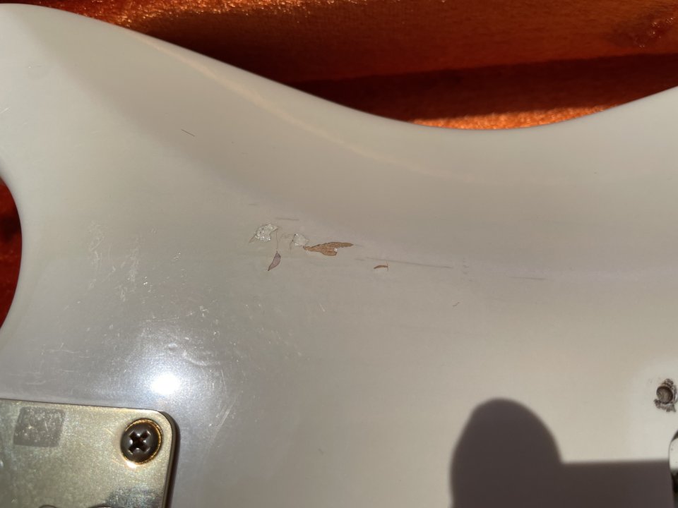 Fender American Vintage Reissue (AVRI) Stratocaster Mary Kaye Limited Edition – 2007 de segunda mano · Foto 6 de 10 · Girona · 1900 €