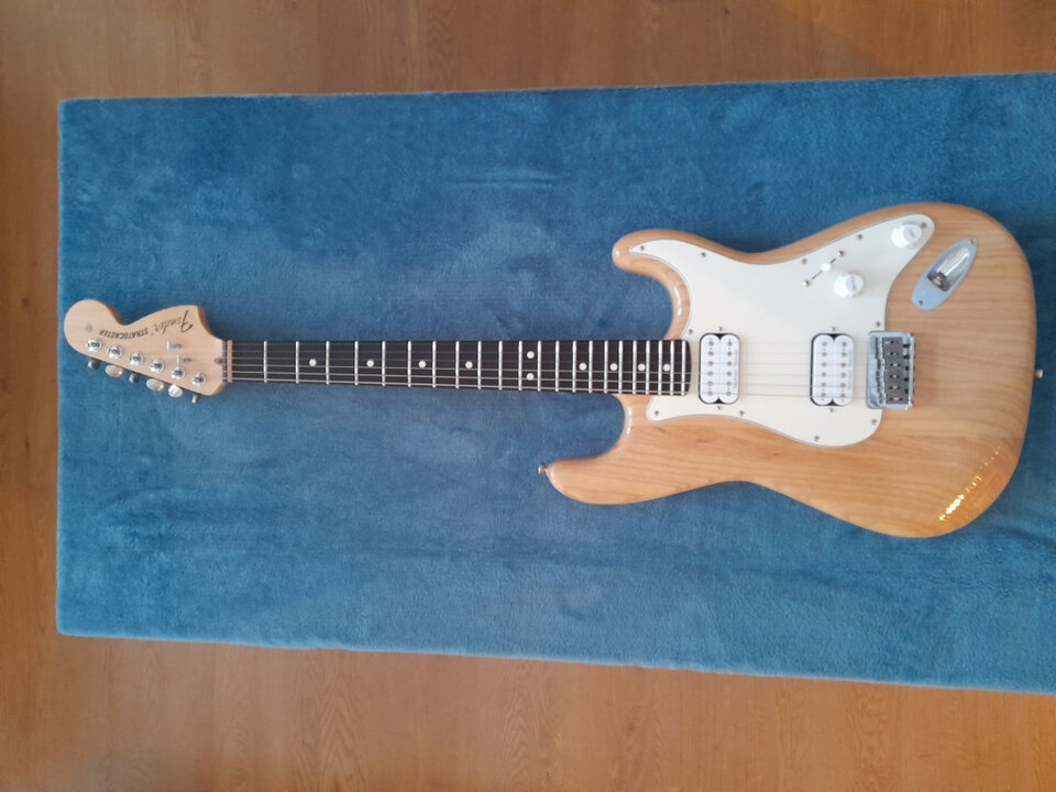 Fender Stratocaster
