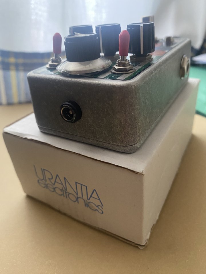 Urantia Electronics Bent Fuzz