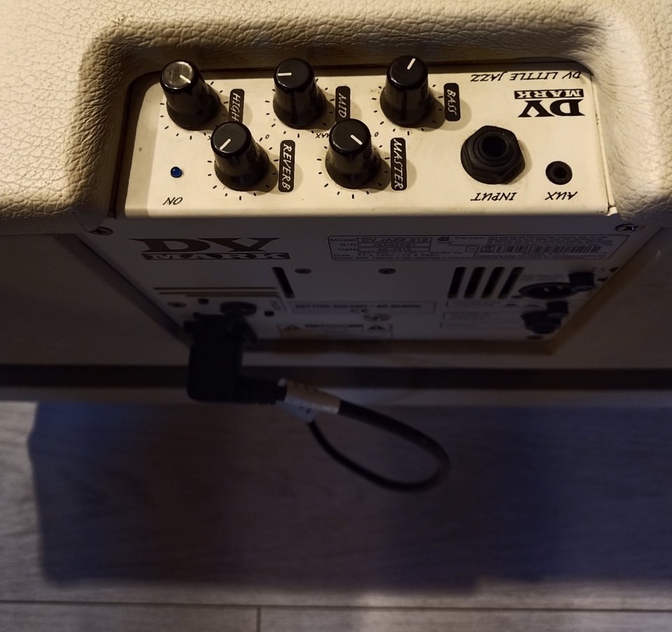 DV Jazz 212 de segunda mano · Foto 4 de 6 · Valencia · 450 €