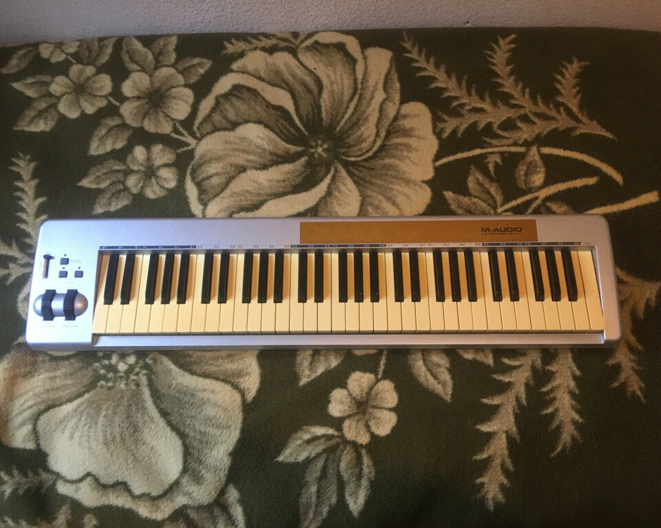 Teclado Midi M-Audio Keystation 61