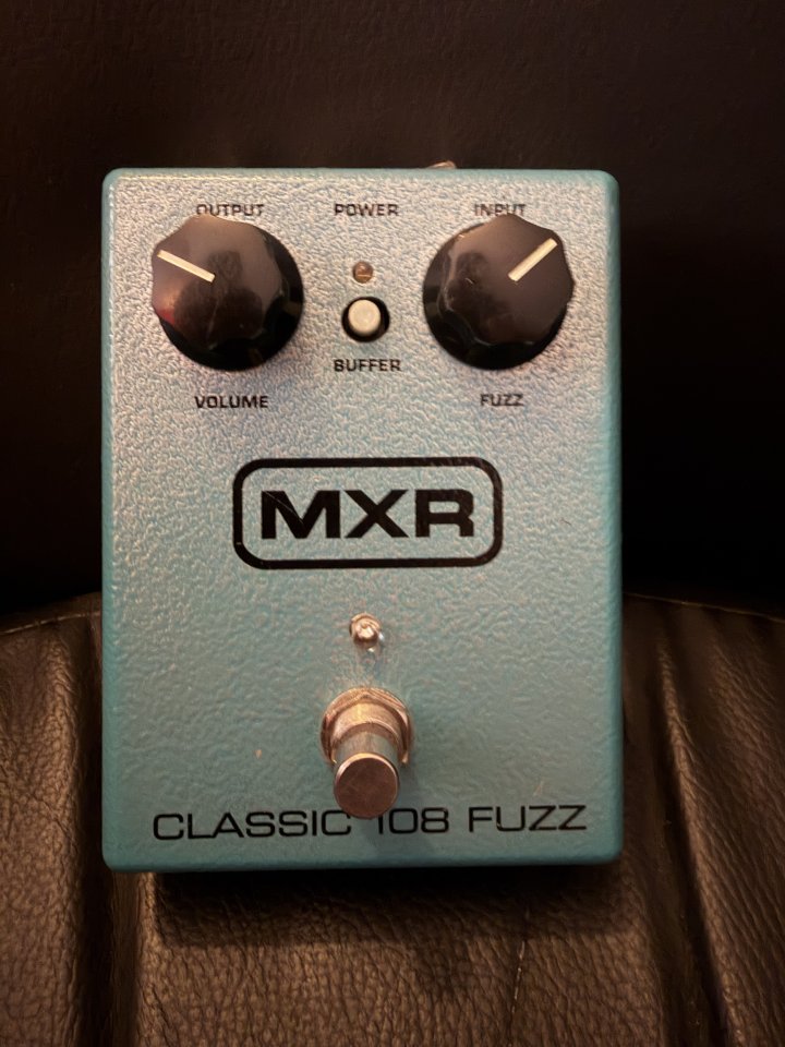 Varios pedales…, MXR Fuzz, 1981 Inventions LVL de segunda mano · Foto 3 de 6 · Gipuzkoa · 350 €