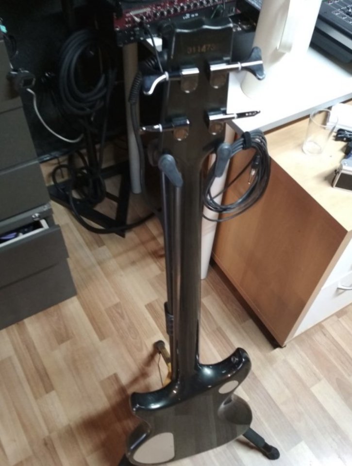 Bajo Westone Thunder || Japon 1983