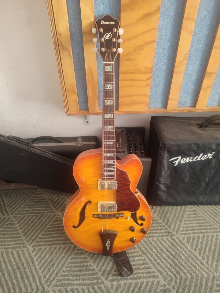 Ibanez AF 125 AMB Artcore Custom de segunda mano · Foto 1 de 5 · Málaga · 550 €
