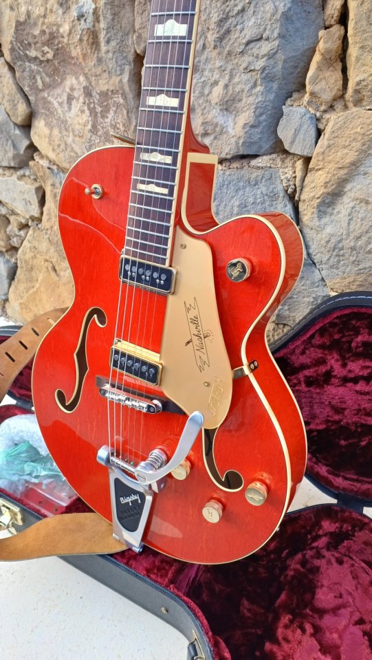 2006 Gretsch G6120DSV Nashville TV-Jones DynaSonic Pickups Western Maple Stain