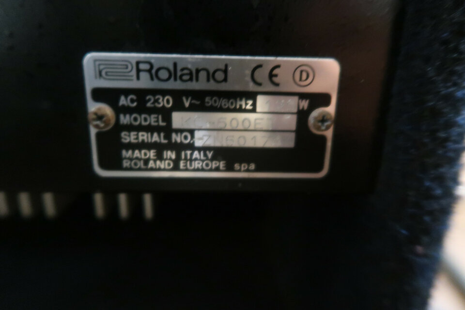 Amplificador de Teclado KC-500. Estereo. 180 wat.