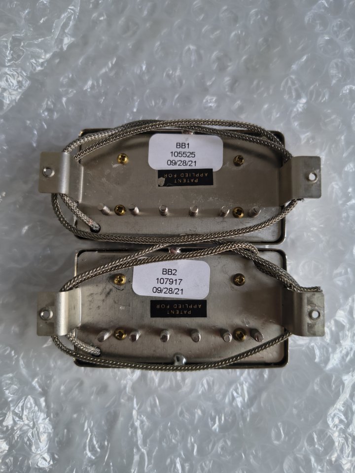 Burstbucker 1 y 2 de segunda mano · Foto 1 de 2 · Cádiz · 195 €