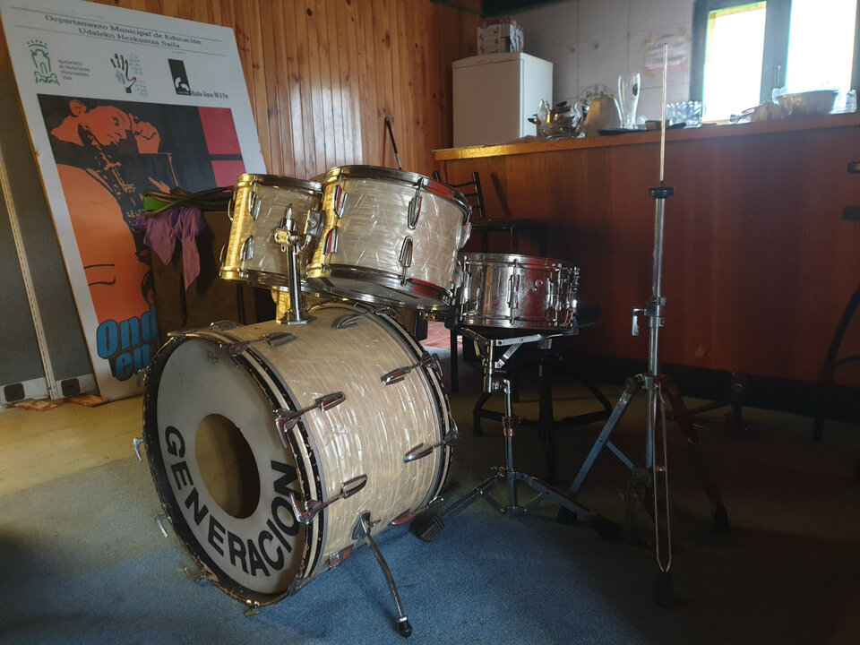 Batería Honsuy de los 75 - 80