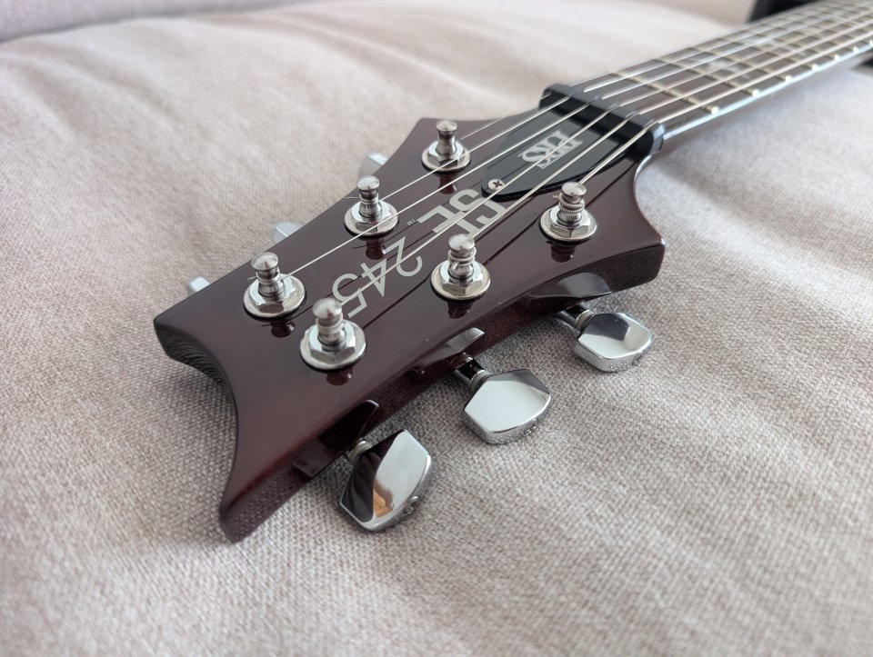PRS SE 245 de segunda mano · Foto 4 de 10 · Alicante · 490 €