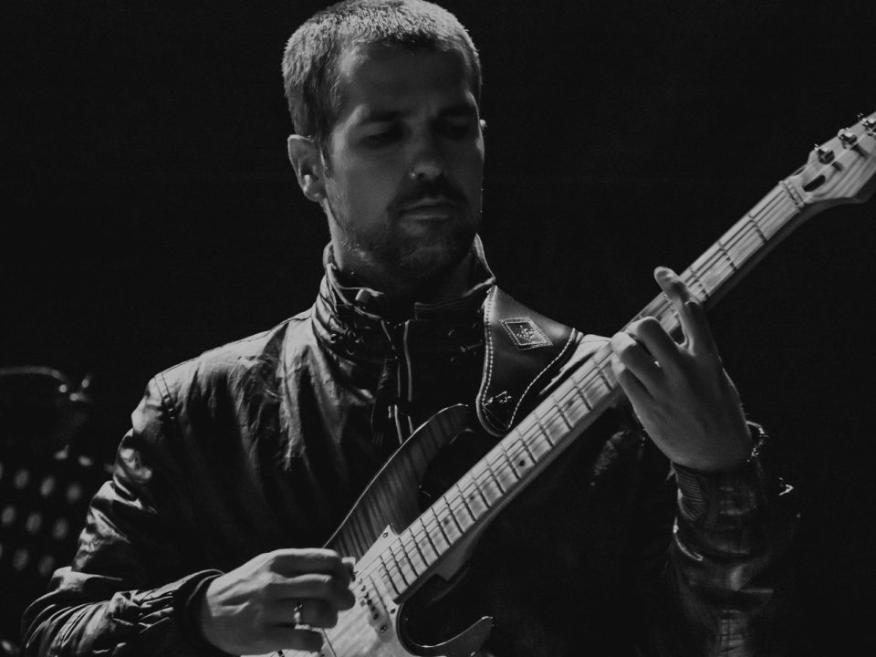 Clases de guitarra, titulado con grado superior de jazz, todos los estilos