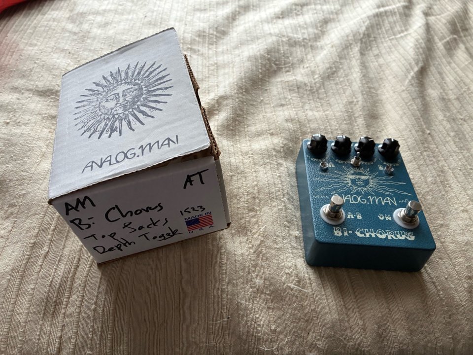 Analogman Bi chorus con deep toggle