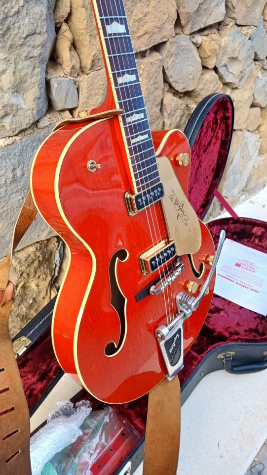 2006 Gretsch G6120DSV Nashville TV-Jones DynaSonic Pickups Western Maple Stain