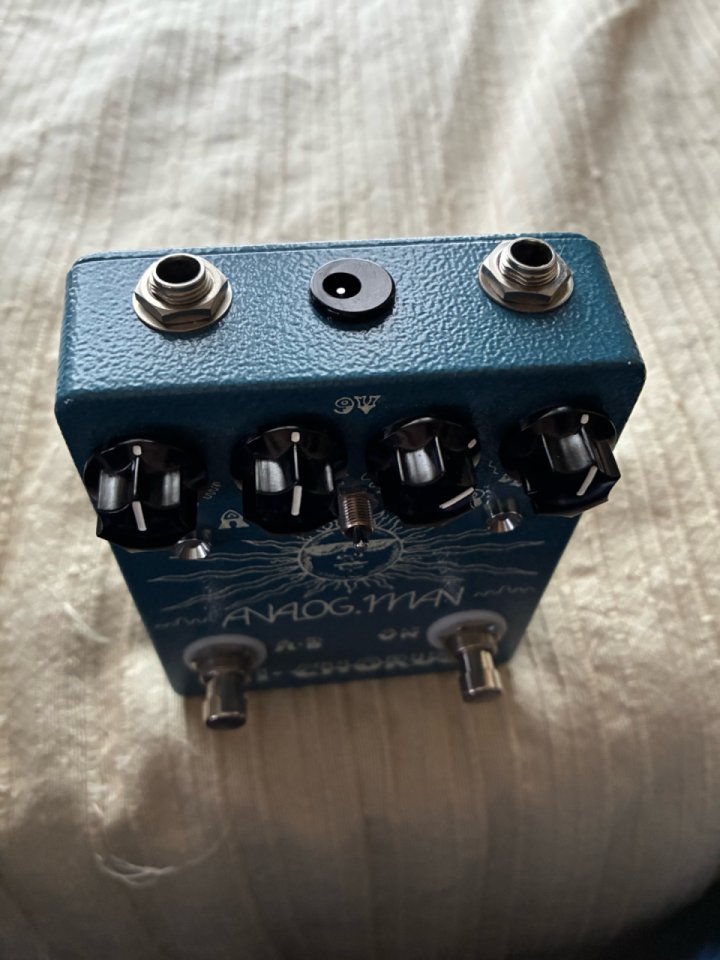 Analogman Bi chorus con deep toggle