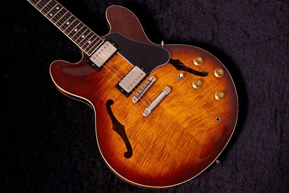 GRECO SA900 del 78 (335 vintage top!!) ---por Greco Sa500 , Prs o Music MAn de segunda mano · Foto 2 de 9 · Madrid