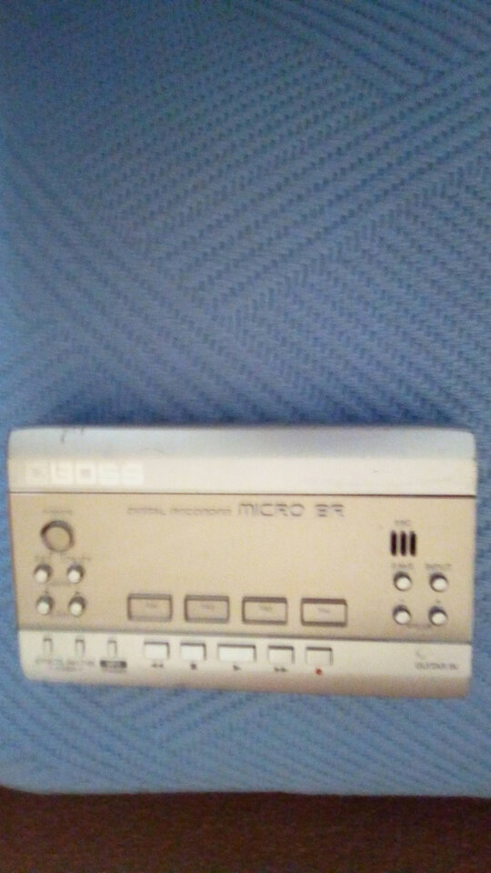 Vendo o cambio Boss micro BR