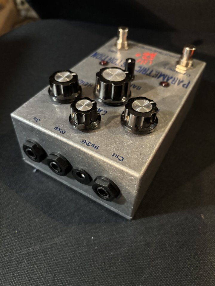 Acrobat Parametric Distortion Stone Deaf FX PDF-2 de segunda mano · Foto 2 de 4 · Girona · 125 €