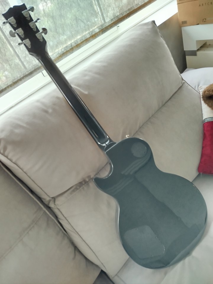 Gibson Les Paul Studio ebony de segunda mano · Foto 2 de 10 · Bizkaia · 990 €