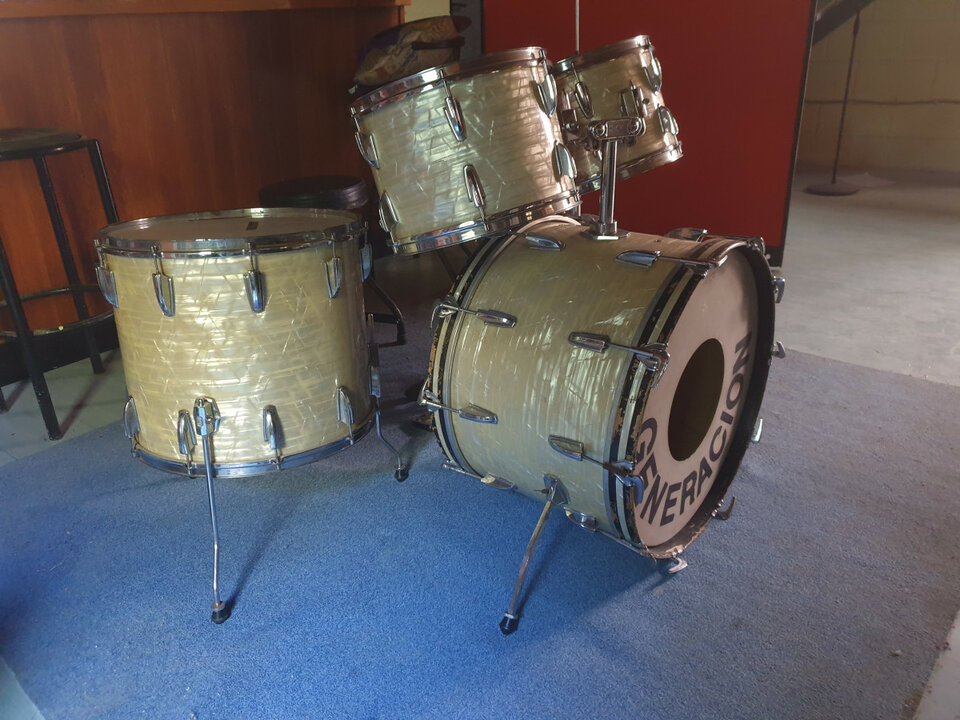 Batería Honsuy de los 75 - 80