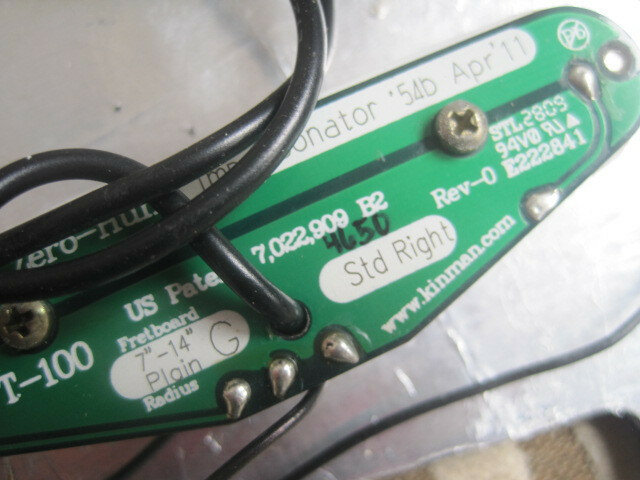 Golpeador cargado Kinman Hank Marvin Impersonator 54