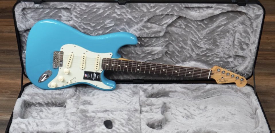 Fender Stratocaster American pro II Miami Blue