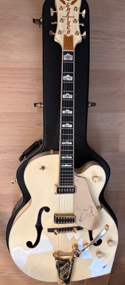 Gretsch White Falcon