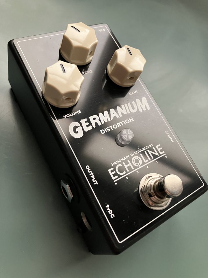ECHOLINE Germanium - Distortion (G-2 clone) de segunda mano · Foto 2 de 3 · Bizkaia · 150 €