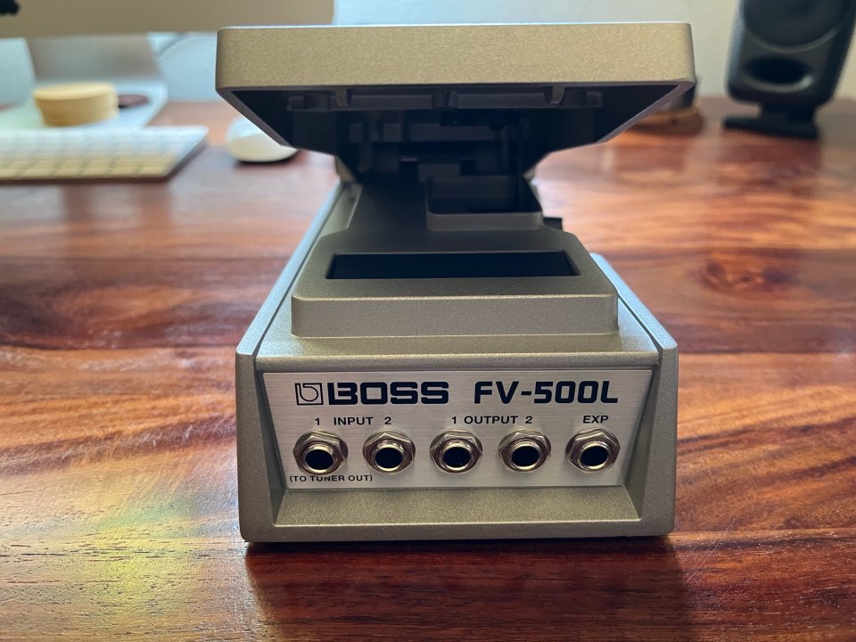 Pedal de Volumen Boss FV500L de segunda mano · Foto 2 de 8 · Alicante · 85 €