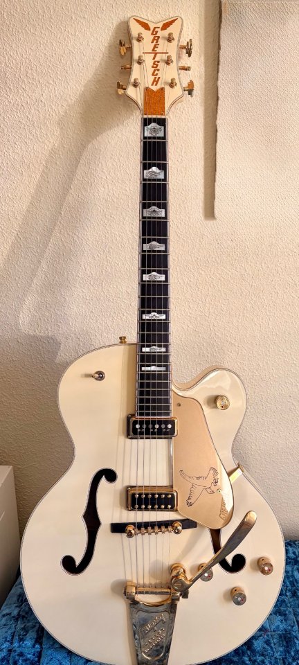 Gretsch White Falcon
