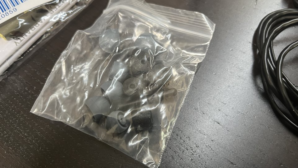 InEar Shure SE125 Pro de segunda mano · Foto 3 de 4 · Girona · 75 €