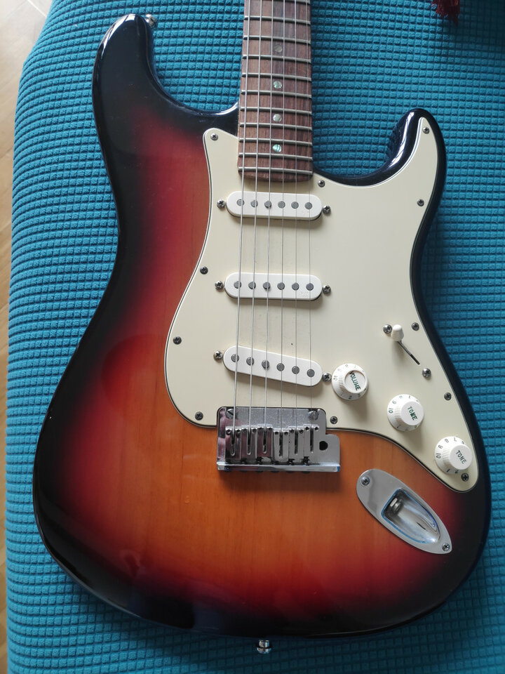 Fender Stratocaster American Deluxe 2006