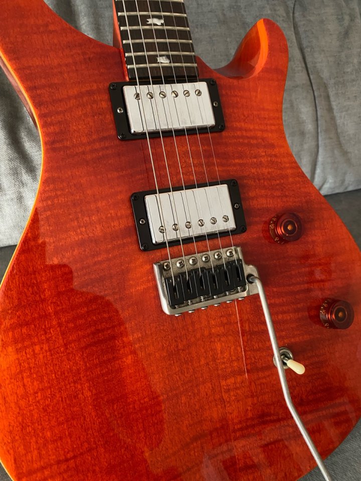 PRS SE Custom 24 Korea de segunda mano · Foto 9 de 9 · Madrid · 475 €
