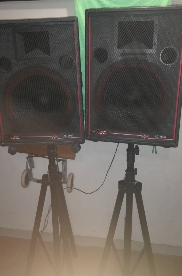 Mesa amplificada Yamaha