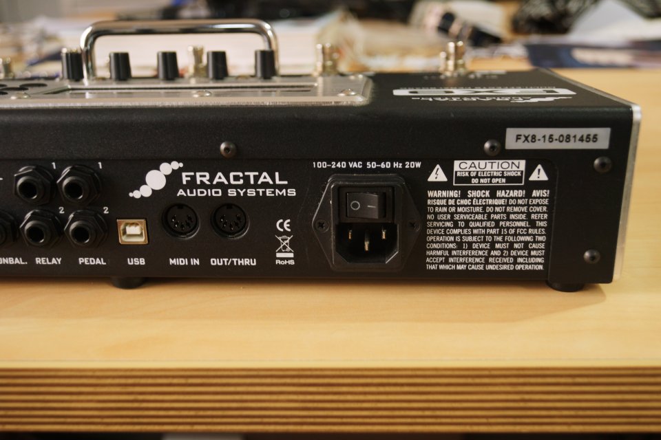 Fractal FX8