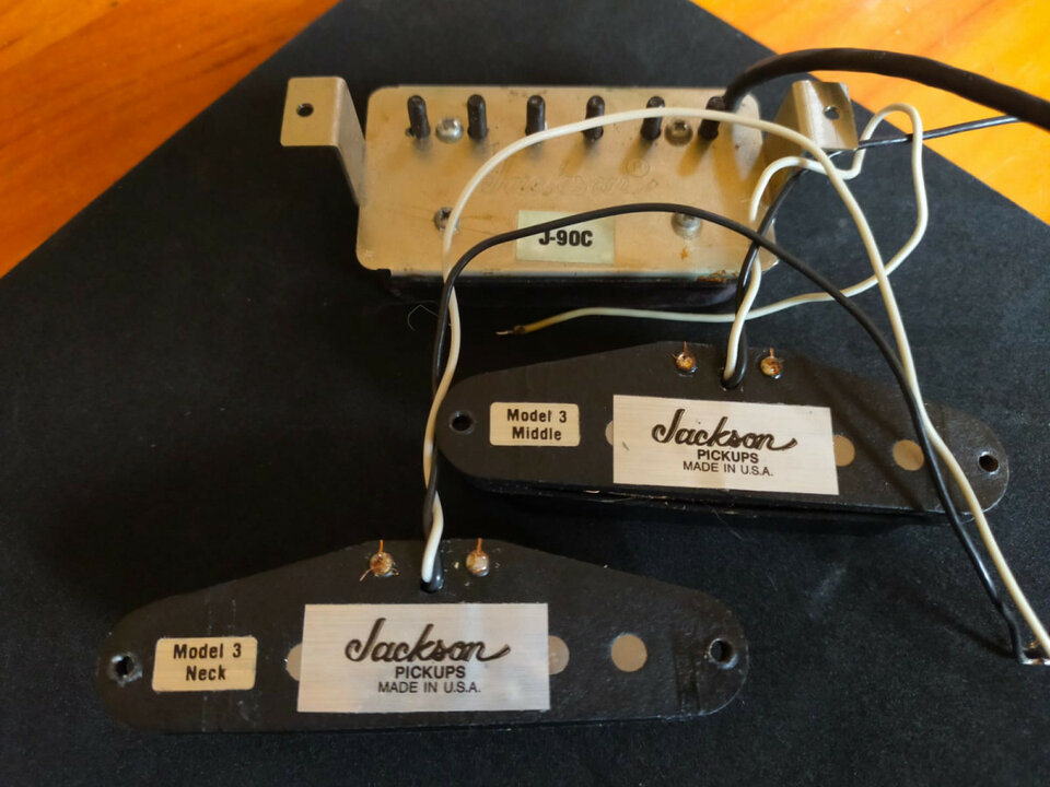 Pastillas Jackson J90C y J100 / Hechas en USA / Charvel Japon 1986 -1987