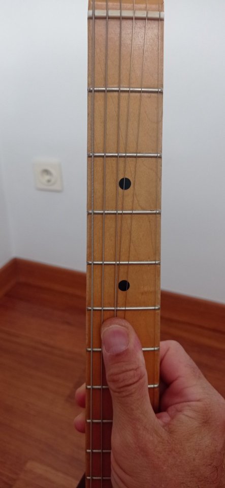 Guitarra eléctrica Fairmont Japón años 80 de segunda mano · Foto 7 de 10 · Cuenca · 160 €