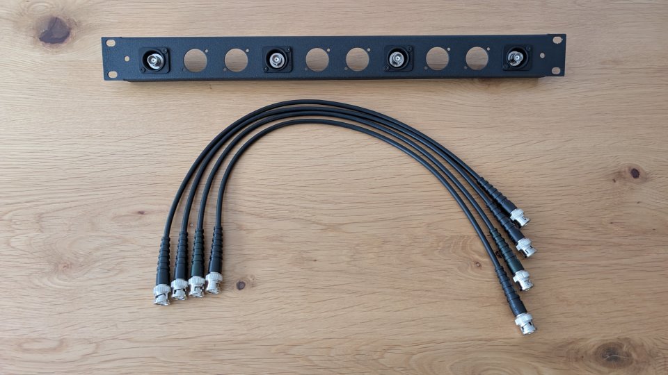 Extensor 4 antenas inalambricos de segunda mano · Foto 1 de 2 · Albacete · 80 €