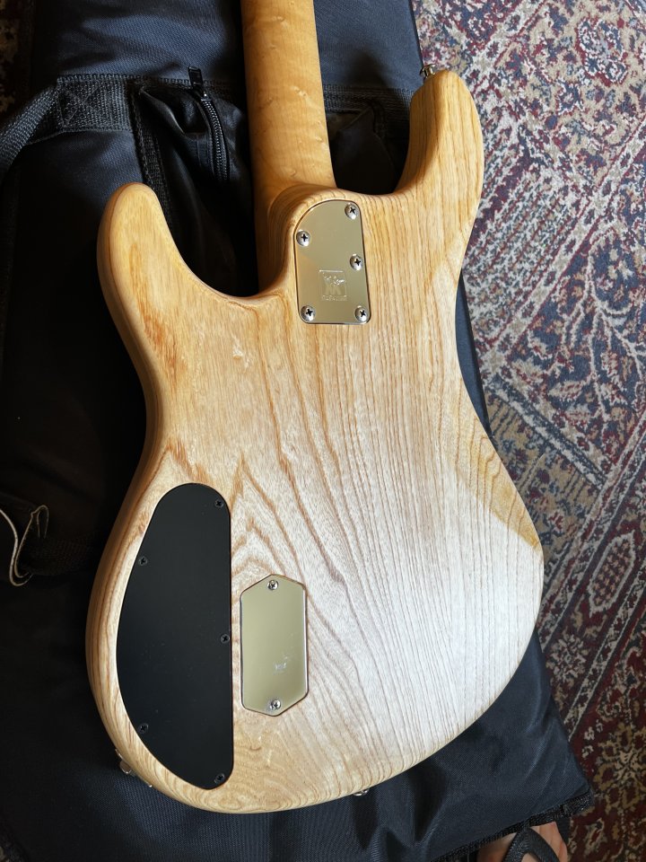 Ernie Ball MusicMan Sterling de segunda mano · Foto 4 de 7 · Barcelona · 2000 €